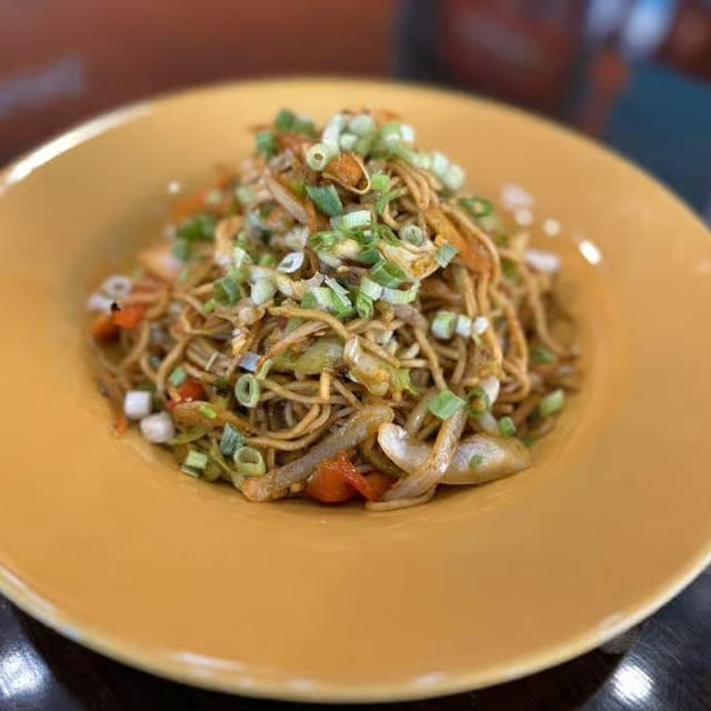Hakka Noodles.